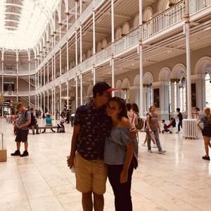 Meet your Posher, Laurence-benedicte